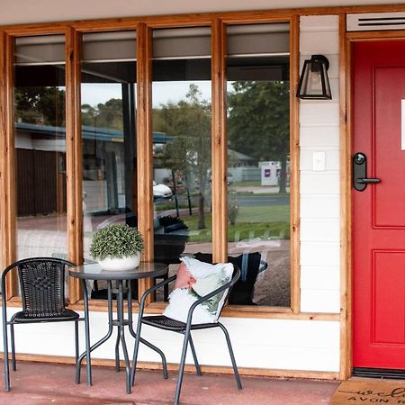 Avon River Inn Stratford Εξωτερικό φωτογραφία